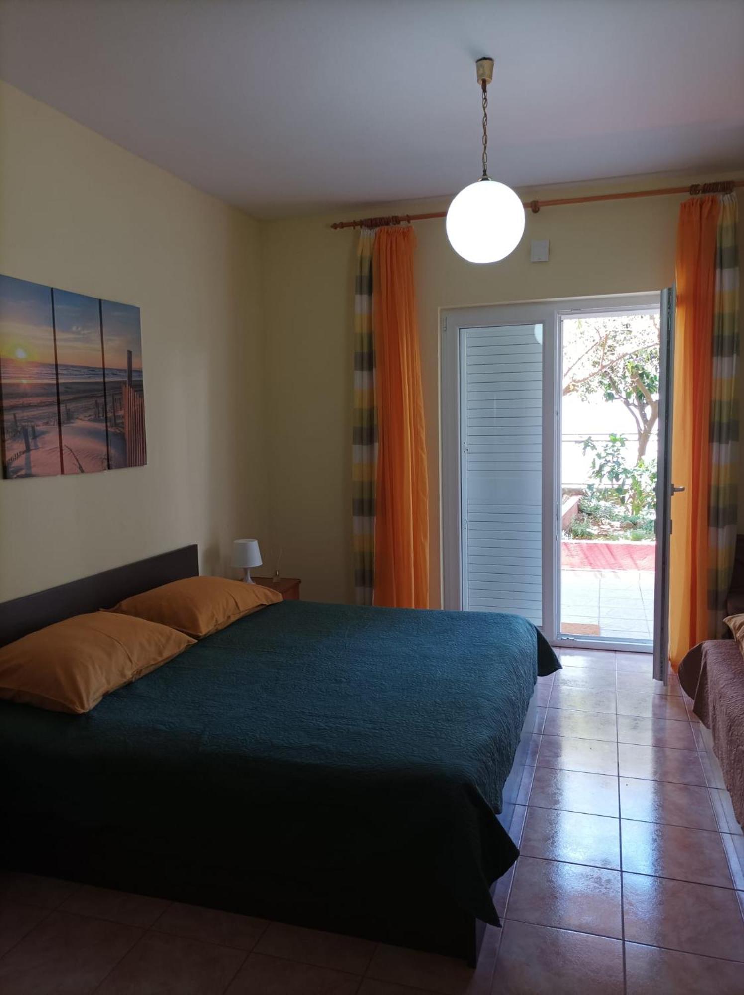 Apartament Dva Lava *
