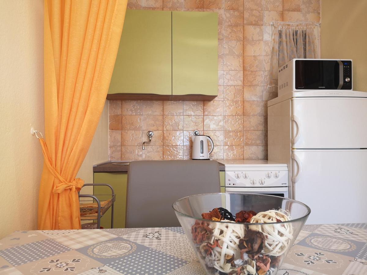 Dva Lava Apartment *