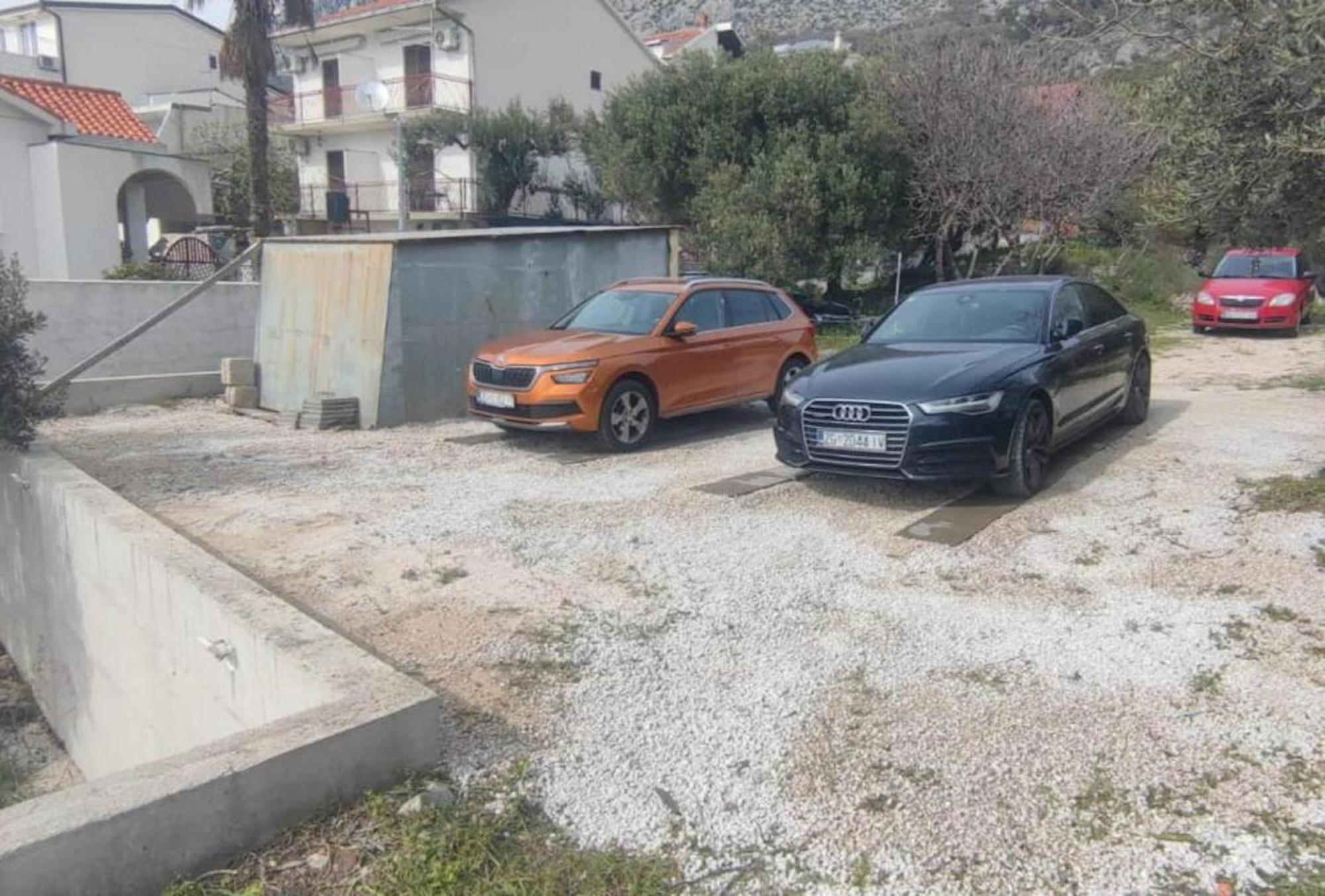 Dva Lava Apartmán Podaca